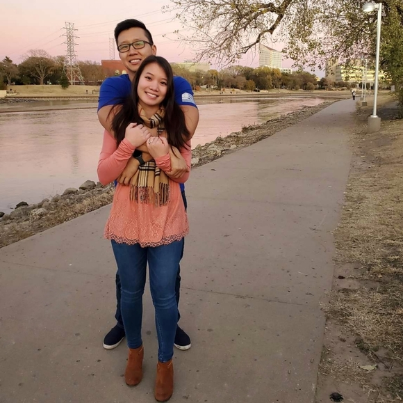 Meet your Posher, Melissa - Picture 2 of 3